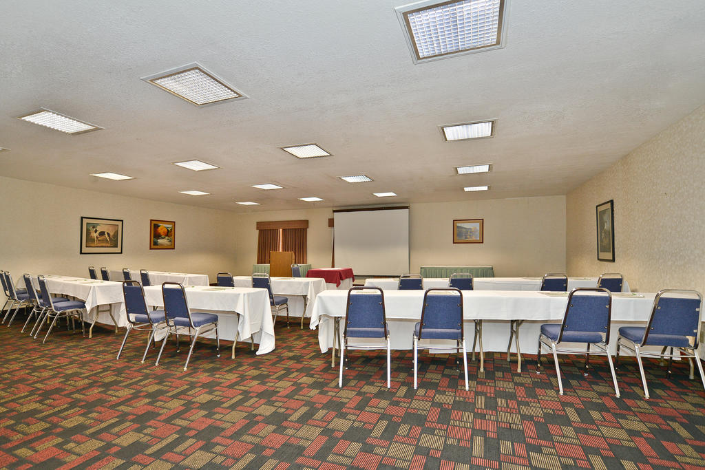 Ramada By Wyndham Kent Seattle Area Otel Dış mekan fotoğraf